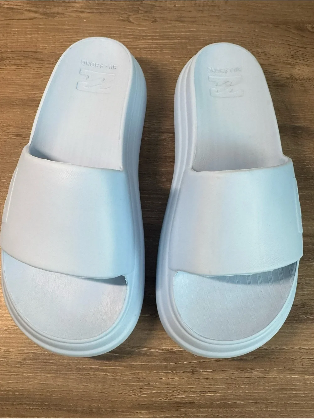 Billabong Cloud Light Blue Platform Slide Sandals size 7 EUC